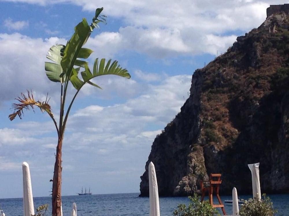 Elihotel SantʼAlessio Siculo Zewnętrze zdjęcie