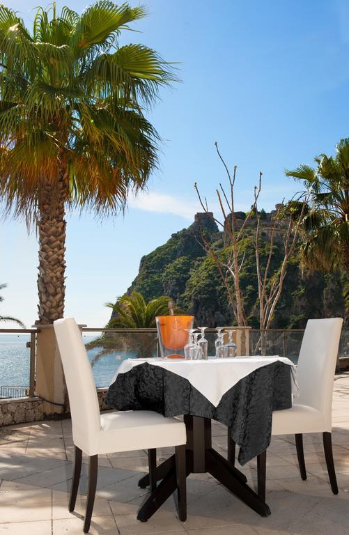 Elihotel SantʼAlessio Siculo Zewnętrze zdjęcie
