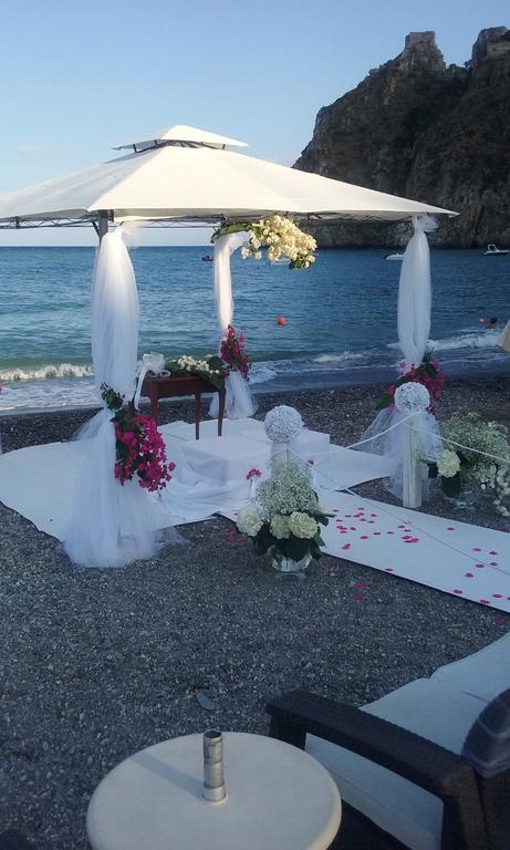 Elihotel SantʼAlessio Siculo Zewnętrze zdjęcie