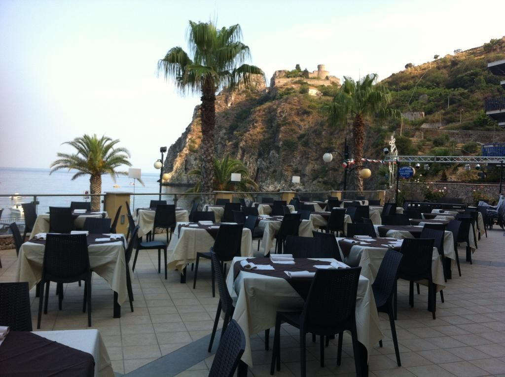 Elihotel SantʼAlessio Siculo Zewnętrze zdjęcie